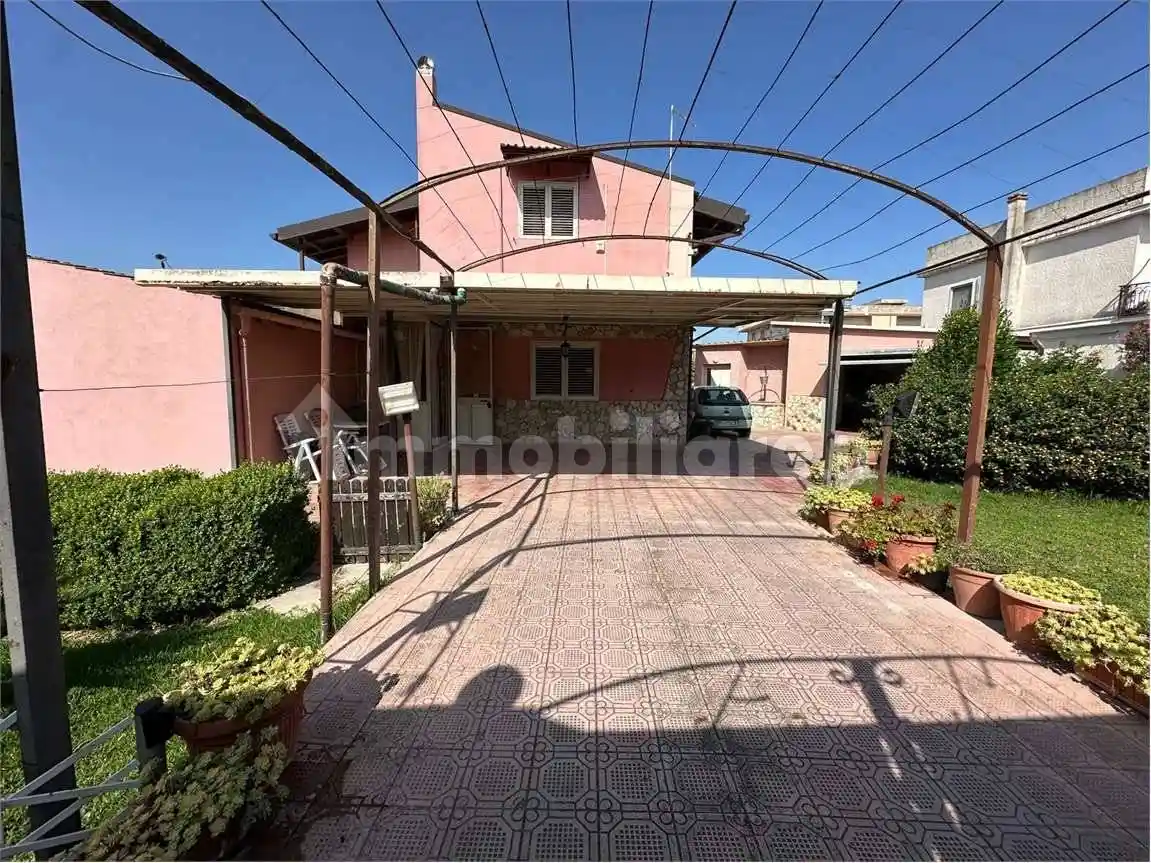 Villa in vendita a Siracusa