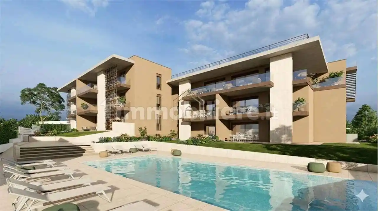 Appartamento in vendita a Desenzano del Garda