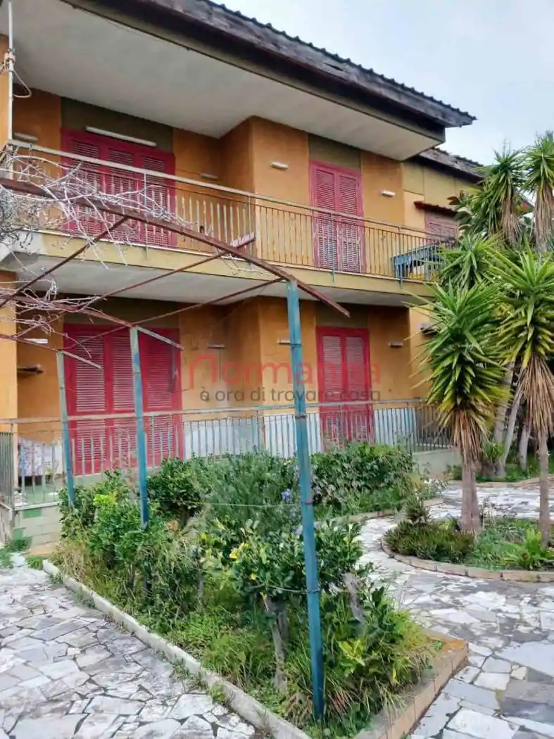 Villa in vendita a Castel Volturno