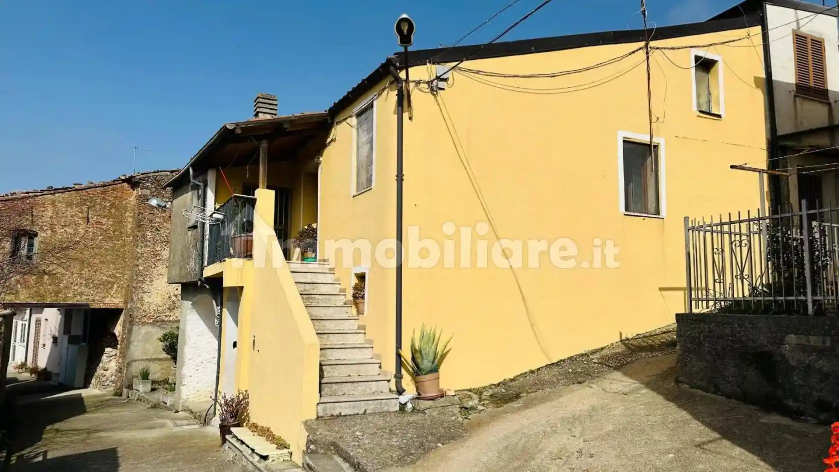 Appartamento in vendita a Mangone