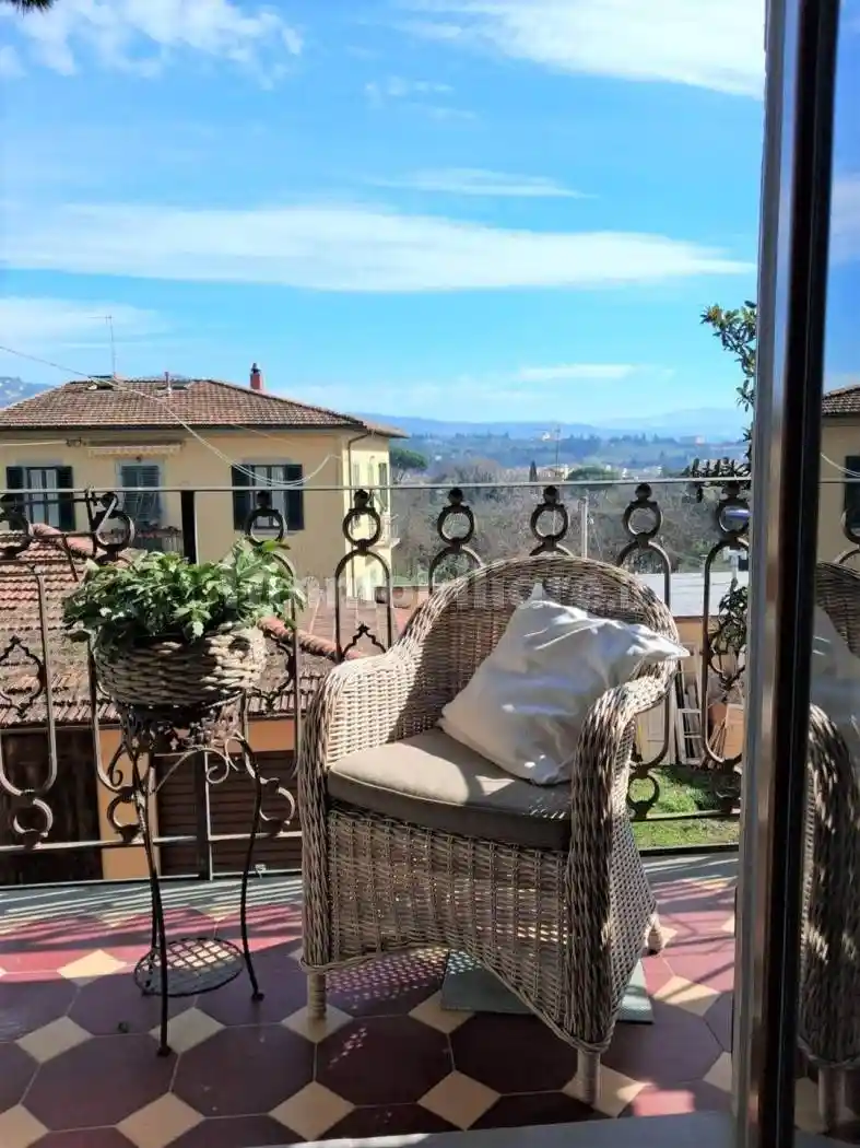 Appartamento in vendita a Firenze