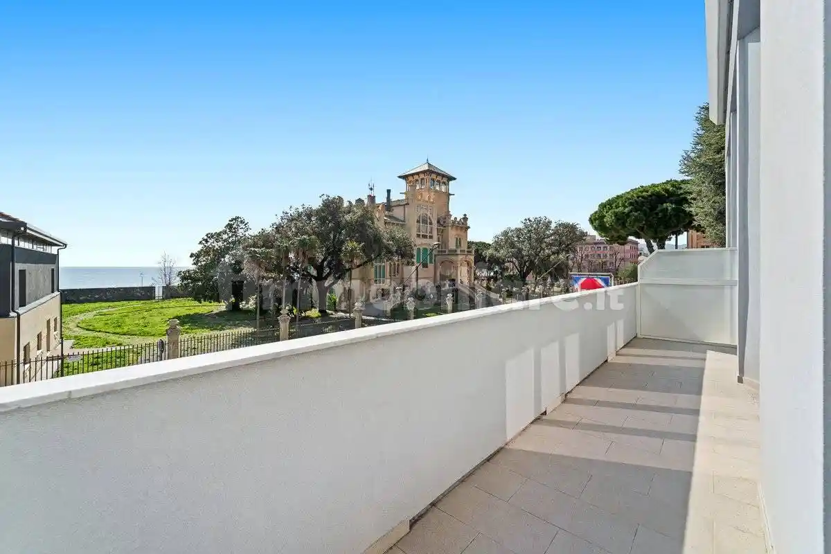 Appartamento in vendita a Savona