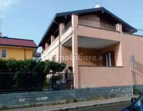 Villa in vendita a Vittuone