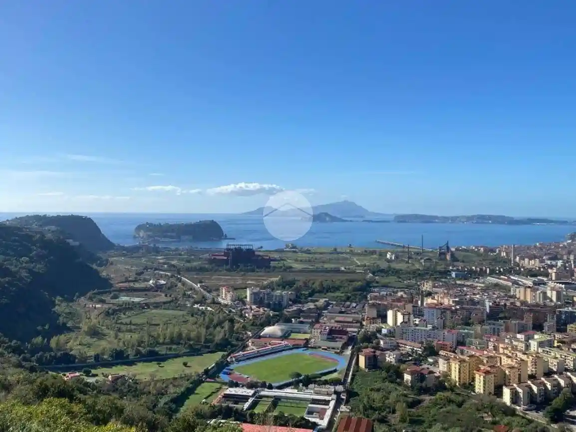 Appartamento in affitto a Napoli