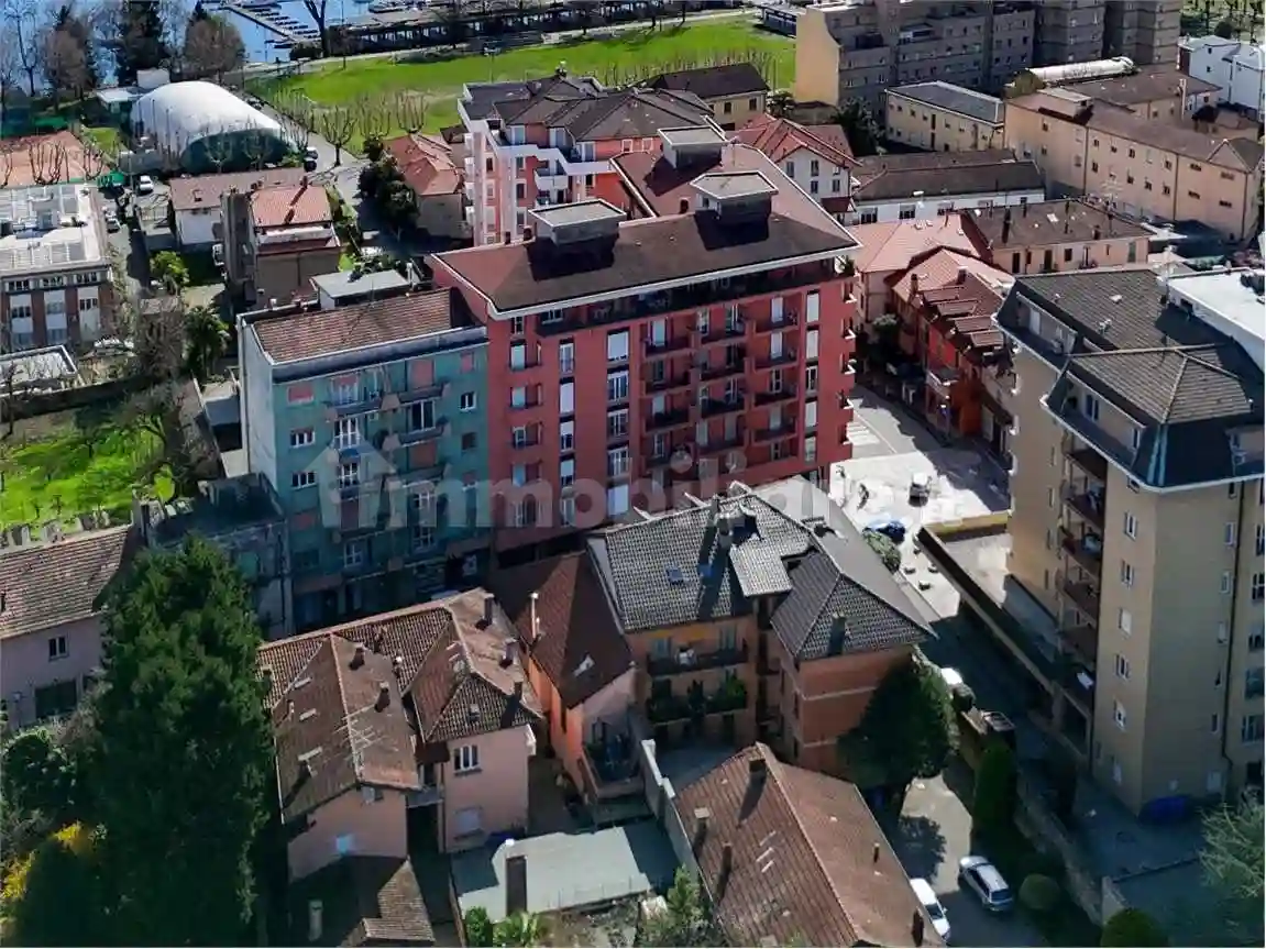 Palazzo - Edificio - foto 2