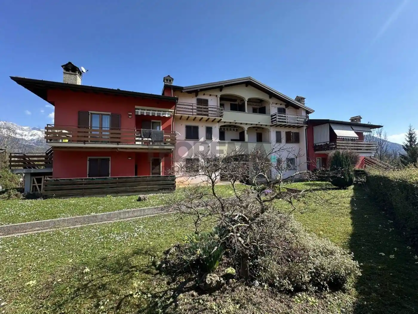 Appartamento in vendita a Rovetta