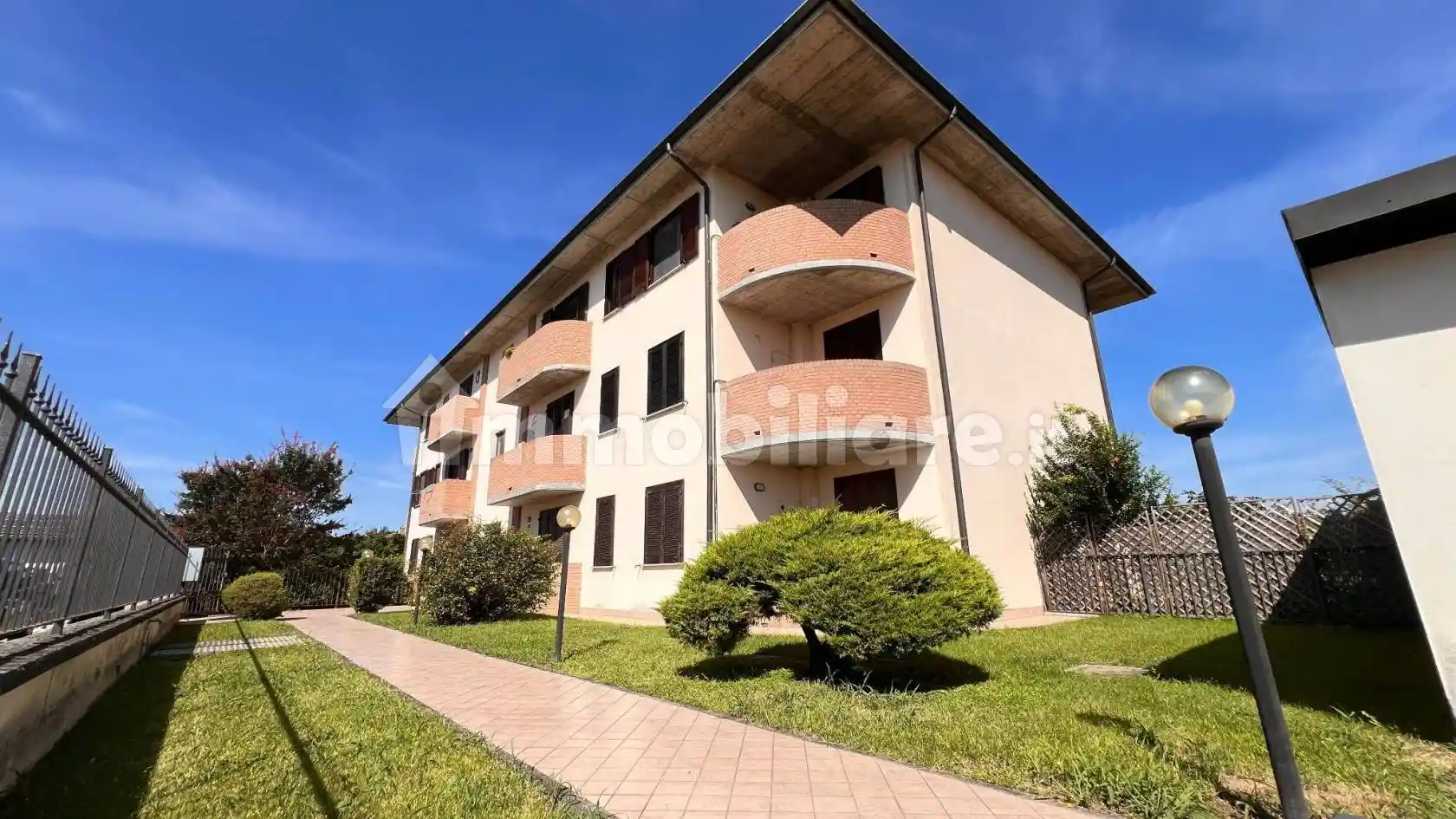 Appartamento in vendita a Linarolo