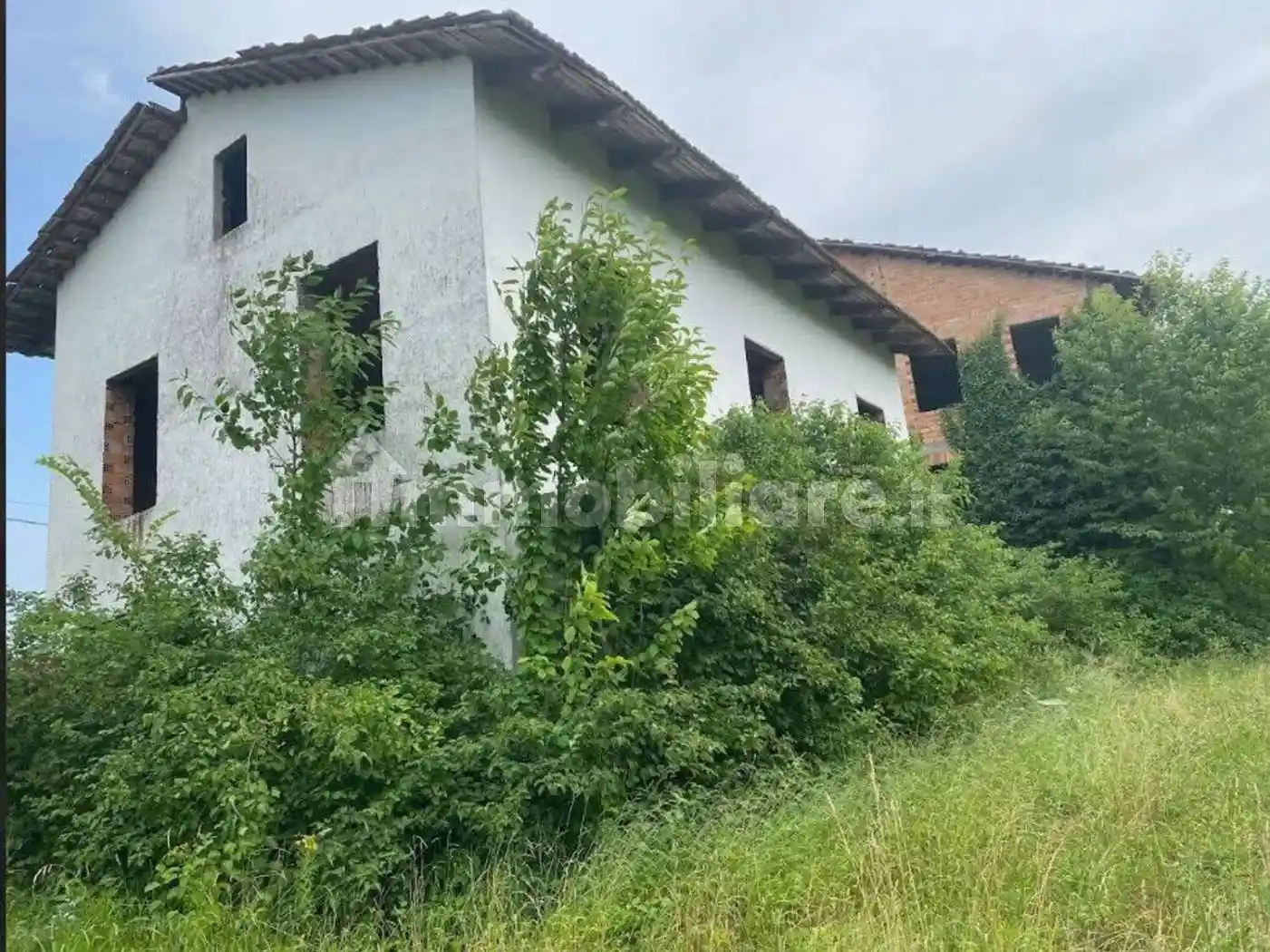 Villa in vendita a Montiglio Monferrato