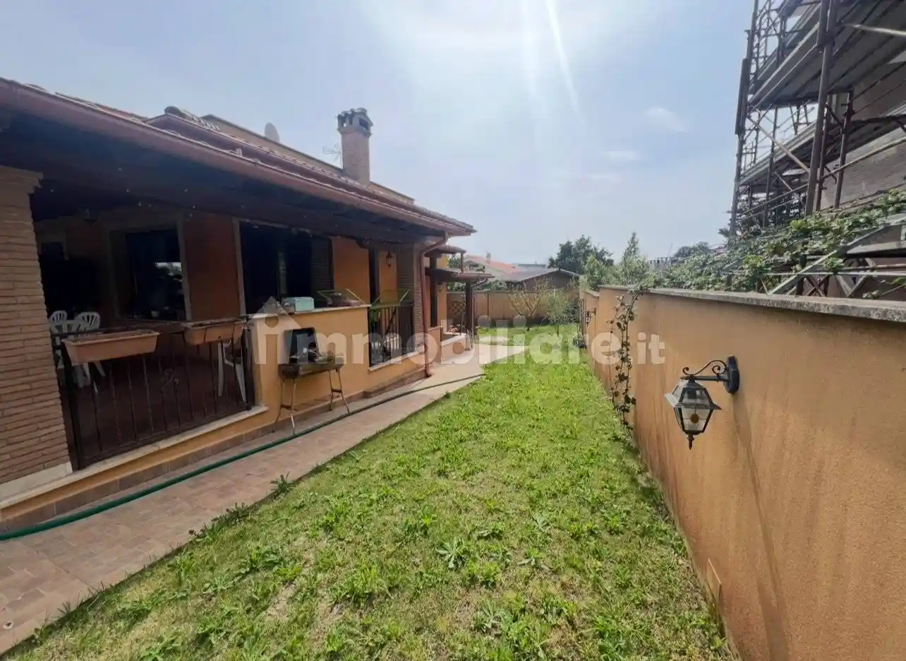 Villa in vendita a Anzio