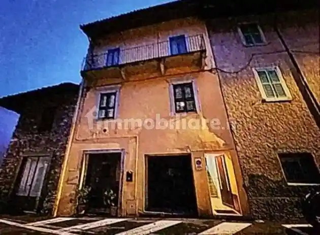 Appartamento in vendita a Pontida