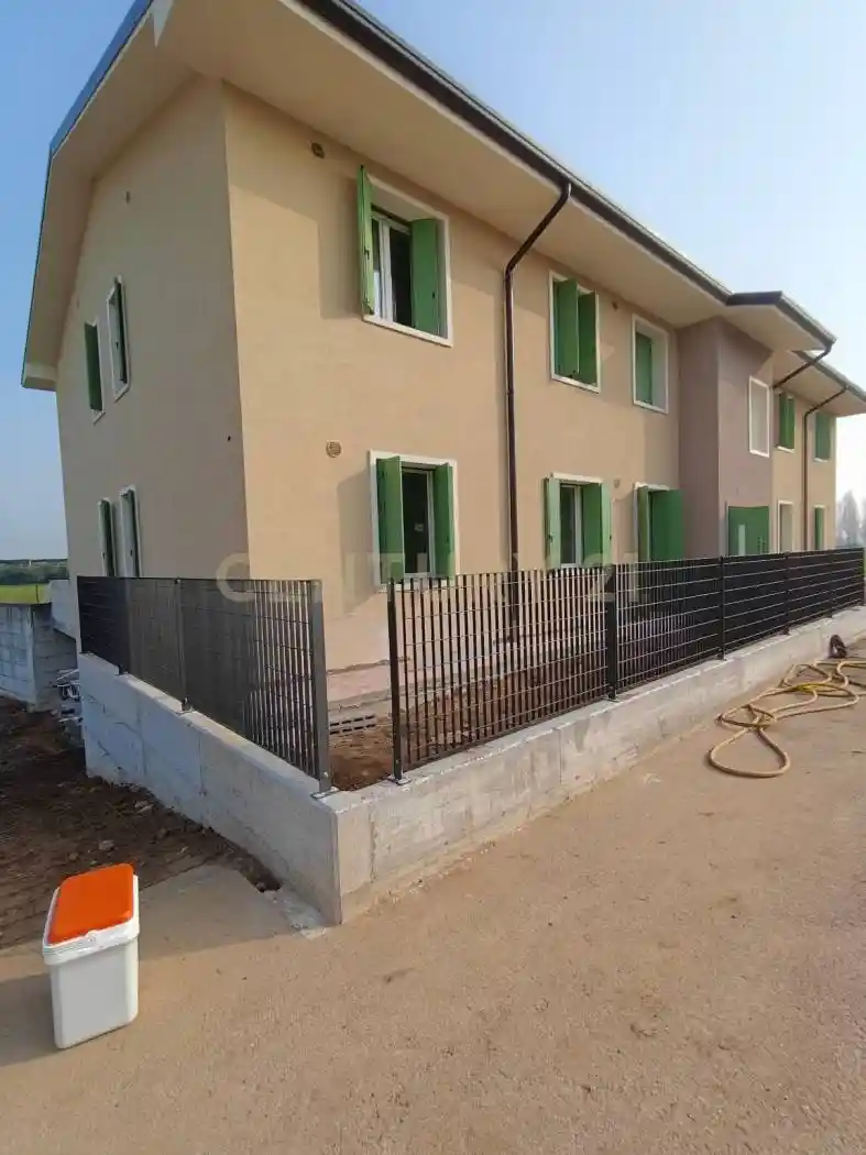 Appartamento in vendita a Zevio