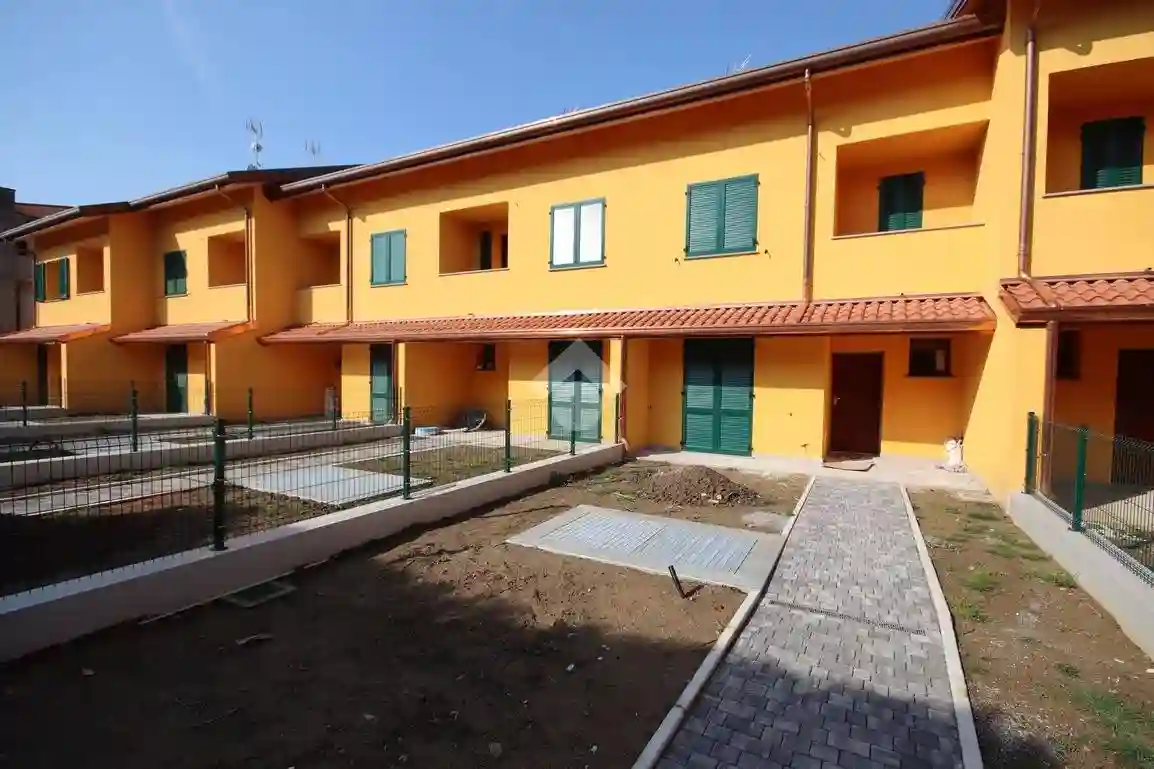 Villetta a schiera - foto 2