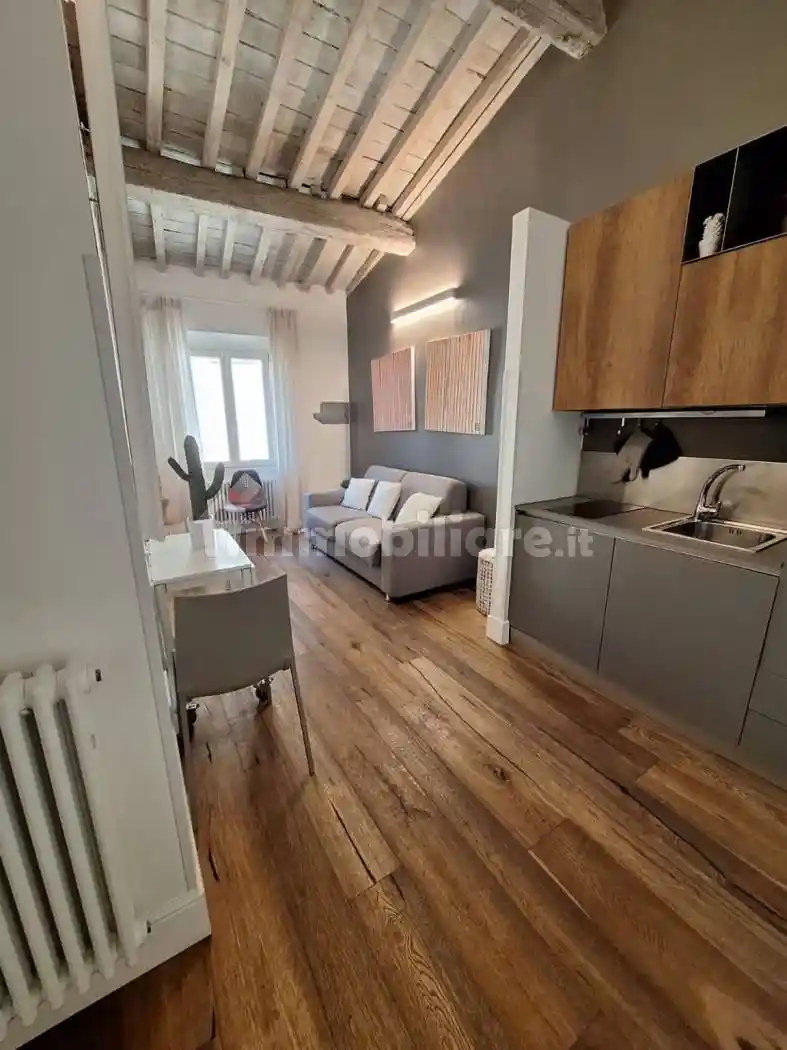 Appartamento in affitto a Firenze