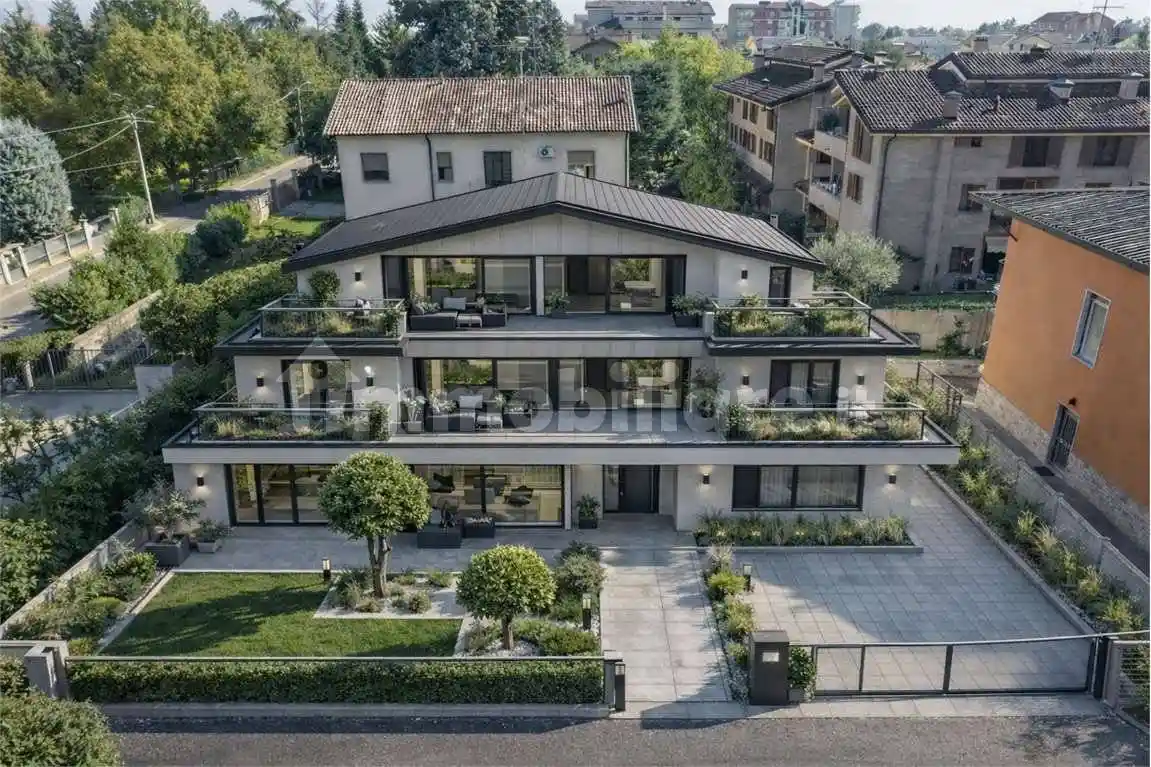 Villa in vendita a Senago