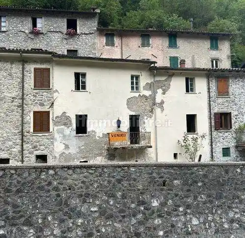 Rustico - Casale in vendita a Fabbriche di Vergemoli