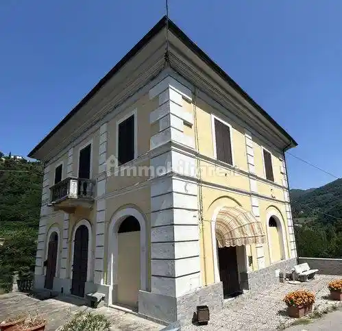 Appartamento in vendita a Gallicano