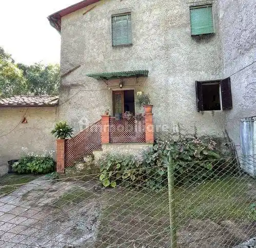 Rustico - Casale in vendita a Barga