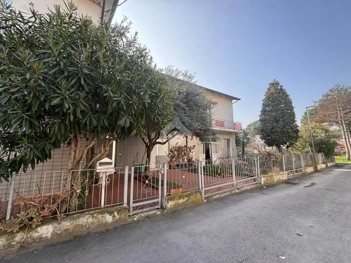 Palazzo - Edificio - foto 2