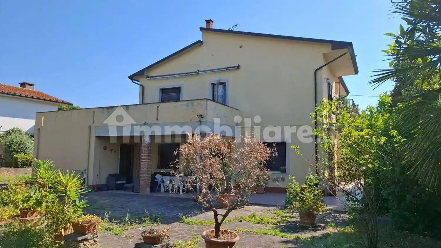 Villa in vendita a Crespina e Lorenzana