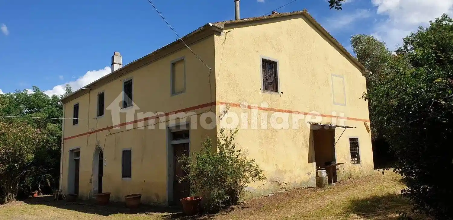 Rustico - Casale in vendita a Collesalvetti
