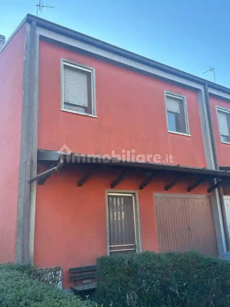 Villetta a schiera - foto 2