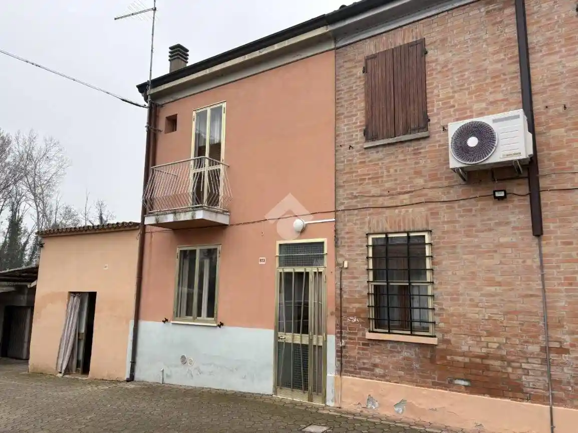 Casa indipendente in vendita a Ferrara