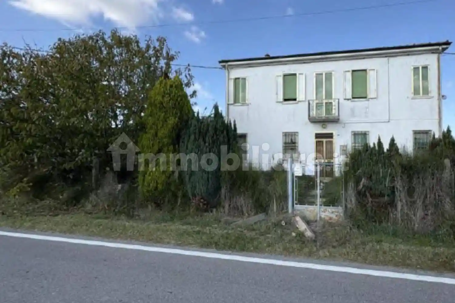 Appartamento in vendita a Riva del Po