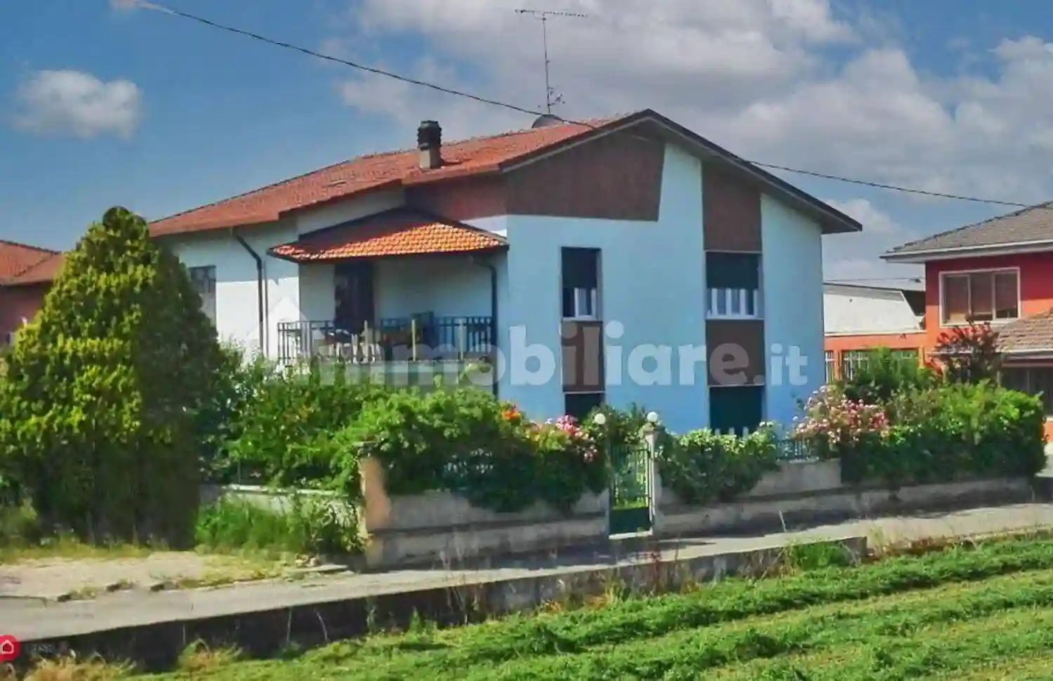 Villa - foto 2