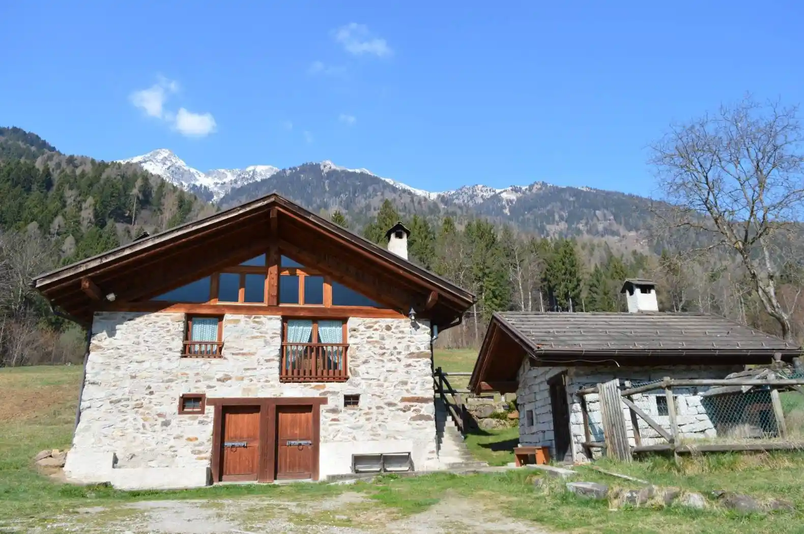 Villa in vendita a Spiazzo