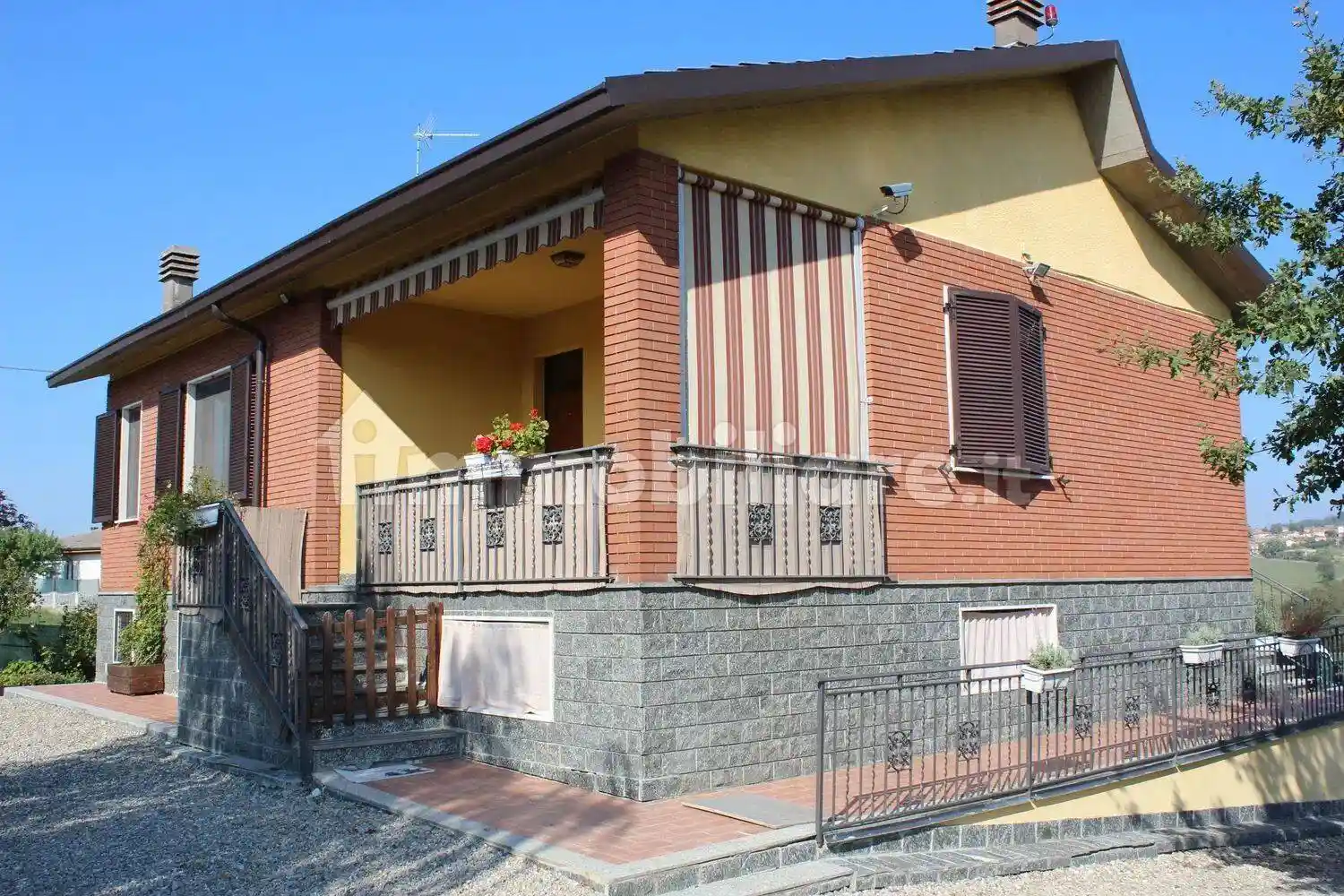 Villa in vendita a Carbonara Scrivia