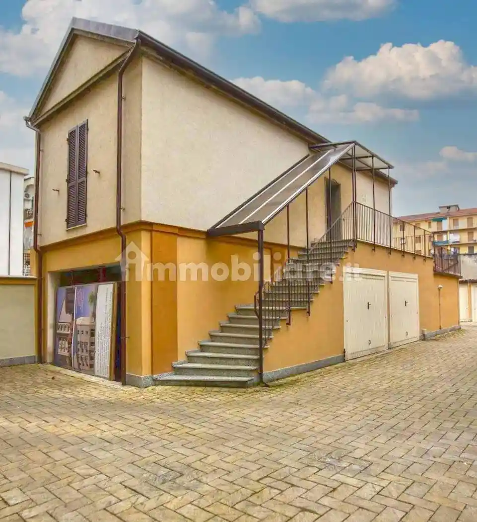 Villa in vendita a Tortona