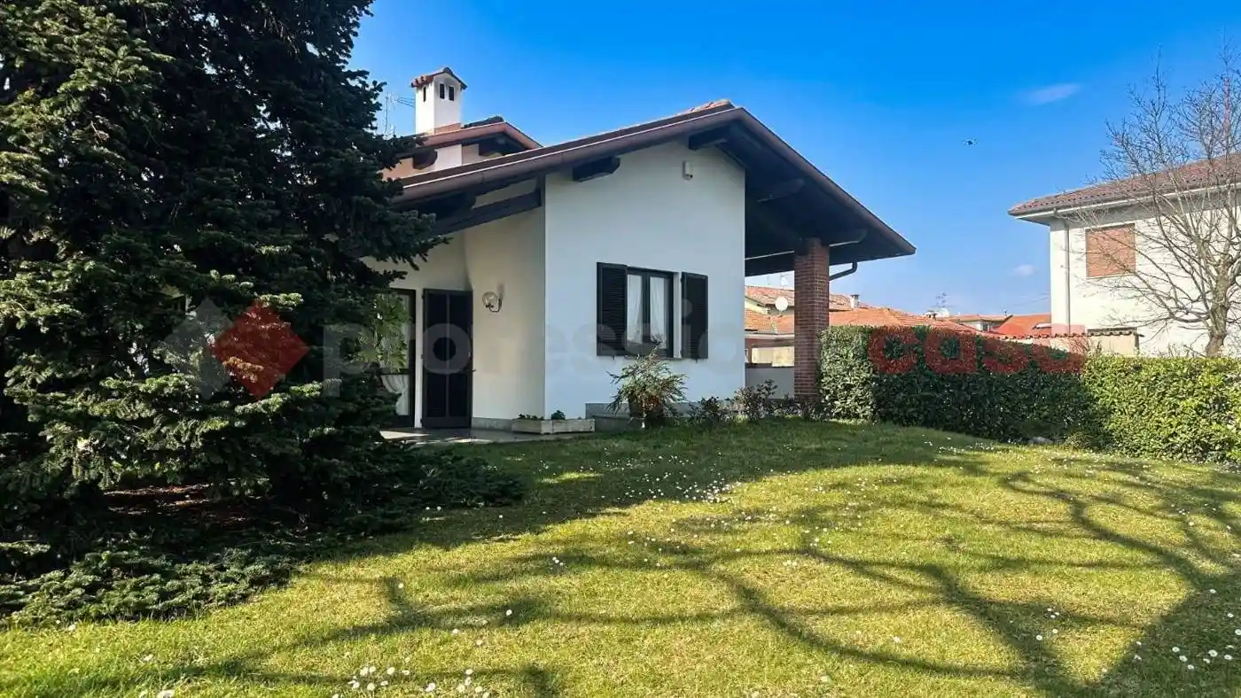 Villa in vendita a Parabiago