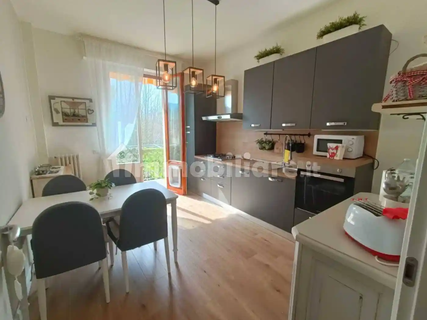 Appartamento in vendita a Rufina