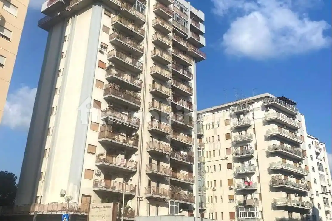 Appartamento in vendita a Palermo