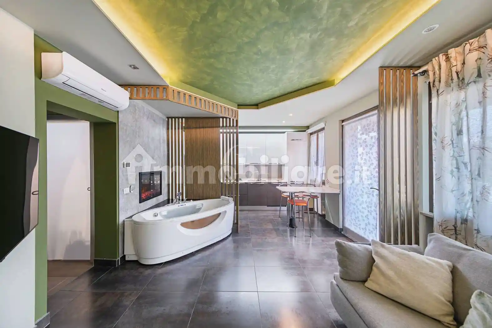 Appartamento in vendita a Desenzano del Garda