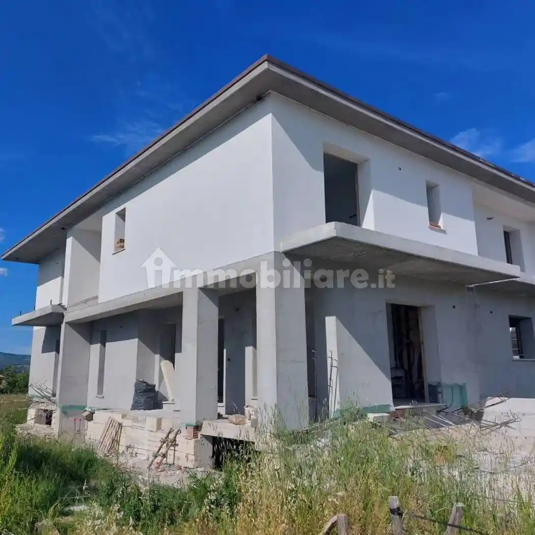 Villa in vendita a Arezzo