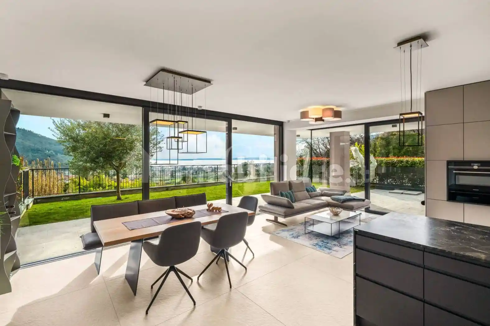 Appartamento in vendita a Garda