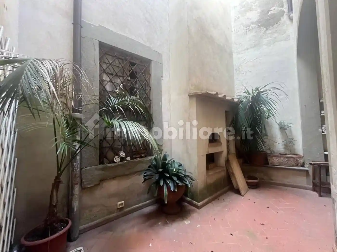 Casa indipendente in vendita a Pisa