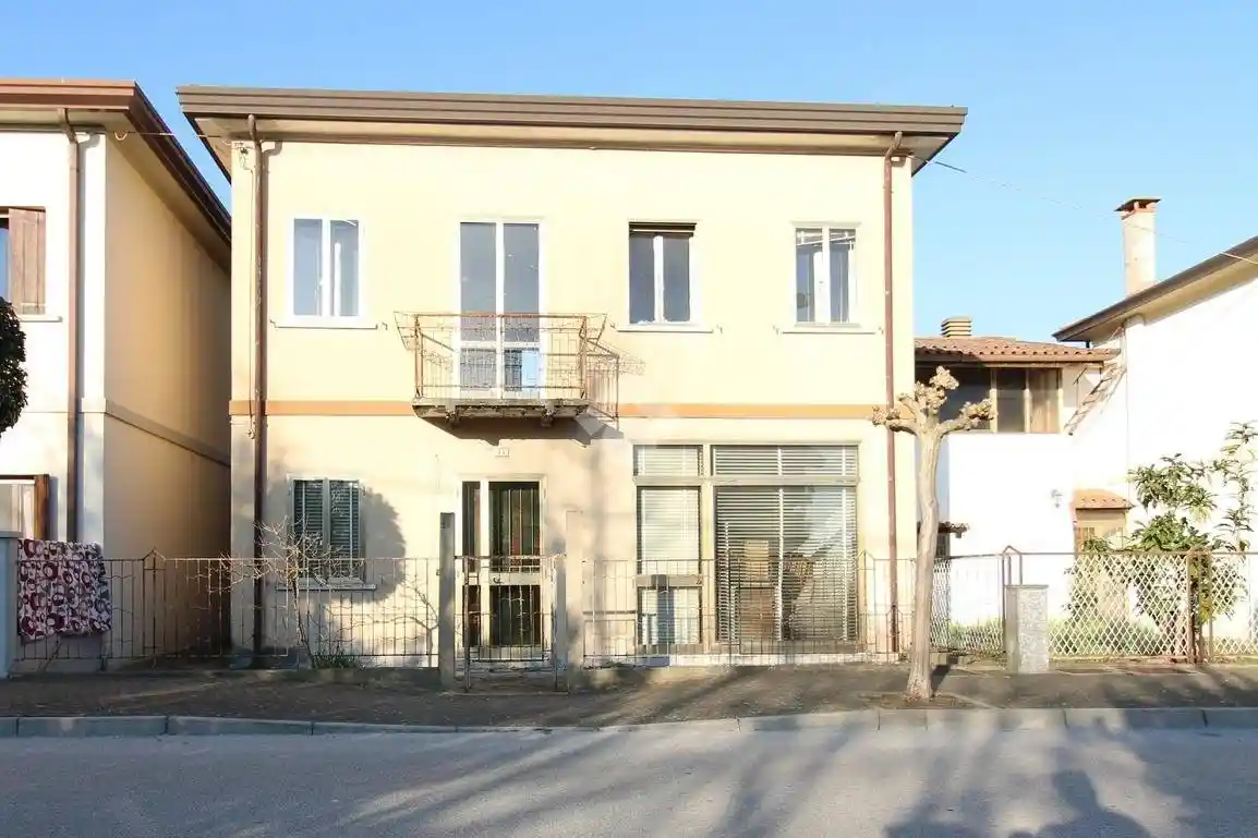 Villa in vendita a Santo Stino di Livenza