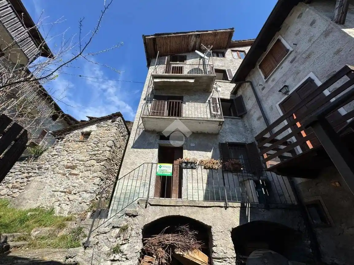 Appartamento in vendita a Ardenno