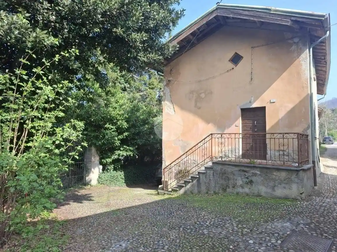 Casa indipendente in vendita a Rivanazzano Terme