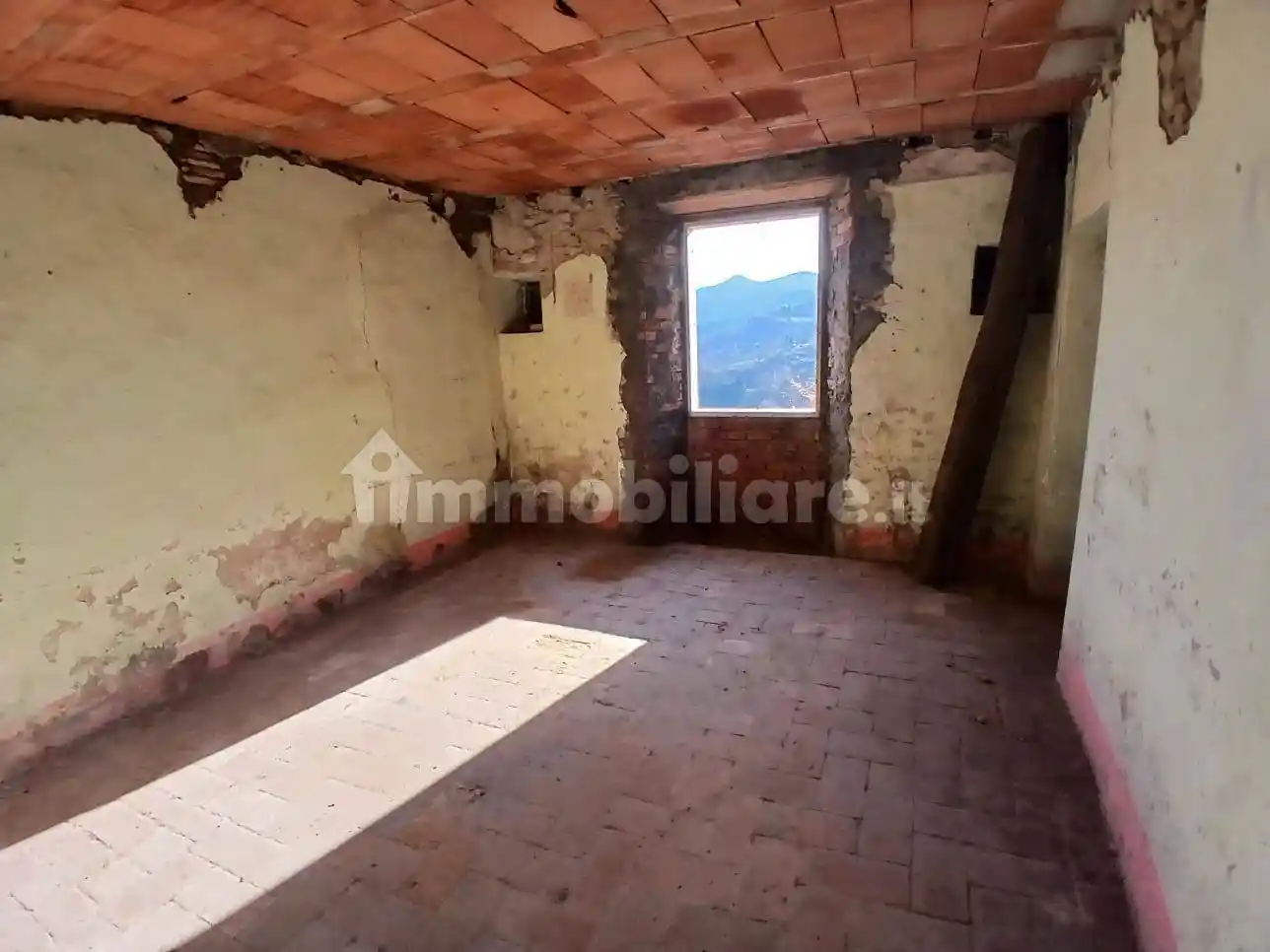 Appartamento in vendita a Vernio