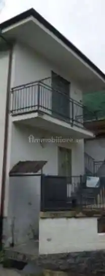 Appartamento in vendita a Pont-Canavese