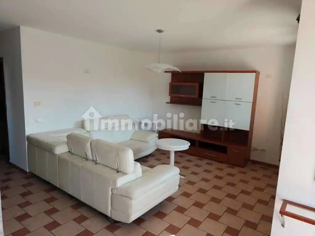 Appartamento in affitto a Veronella