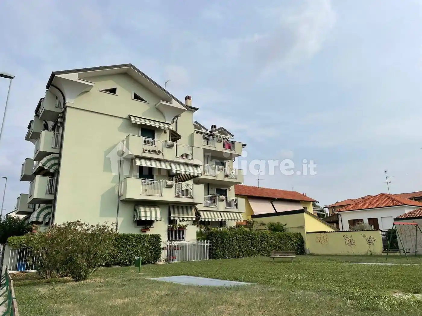 Appartamento in vendita a Bareggio