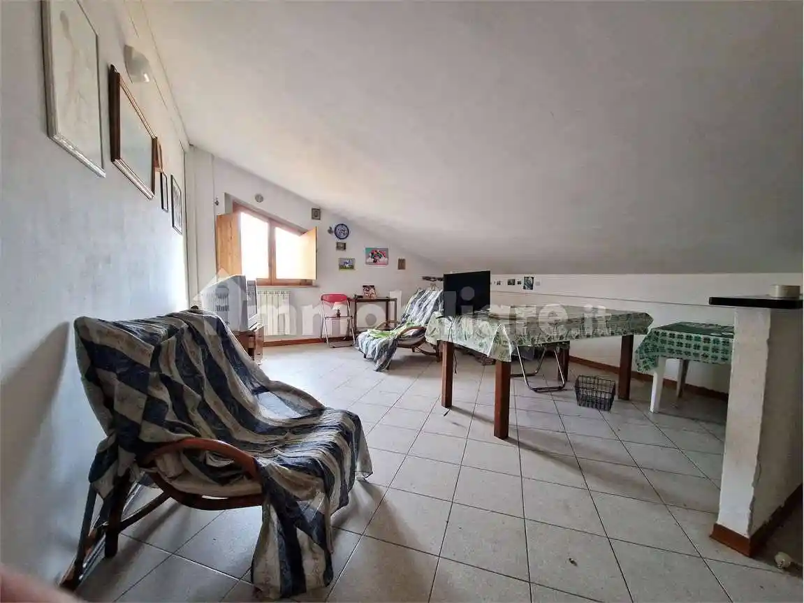 Appartamento in vendita a Capolona