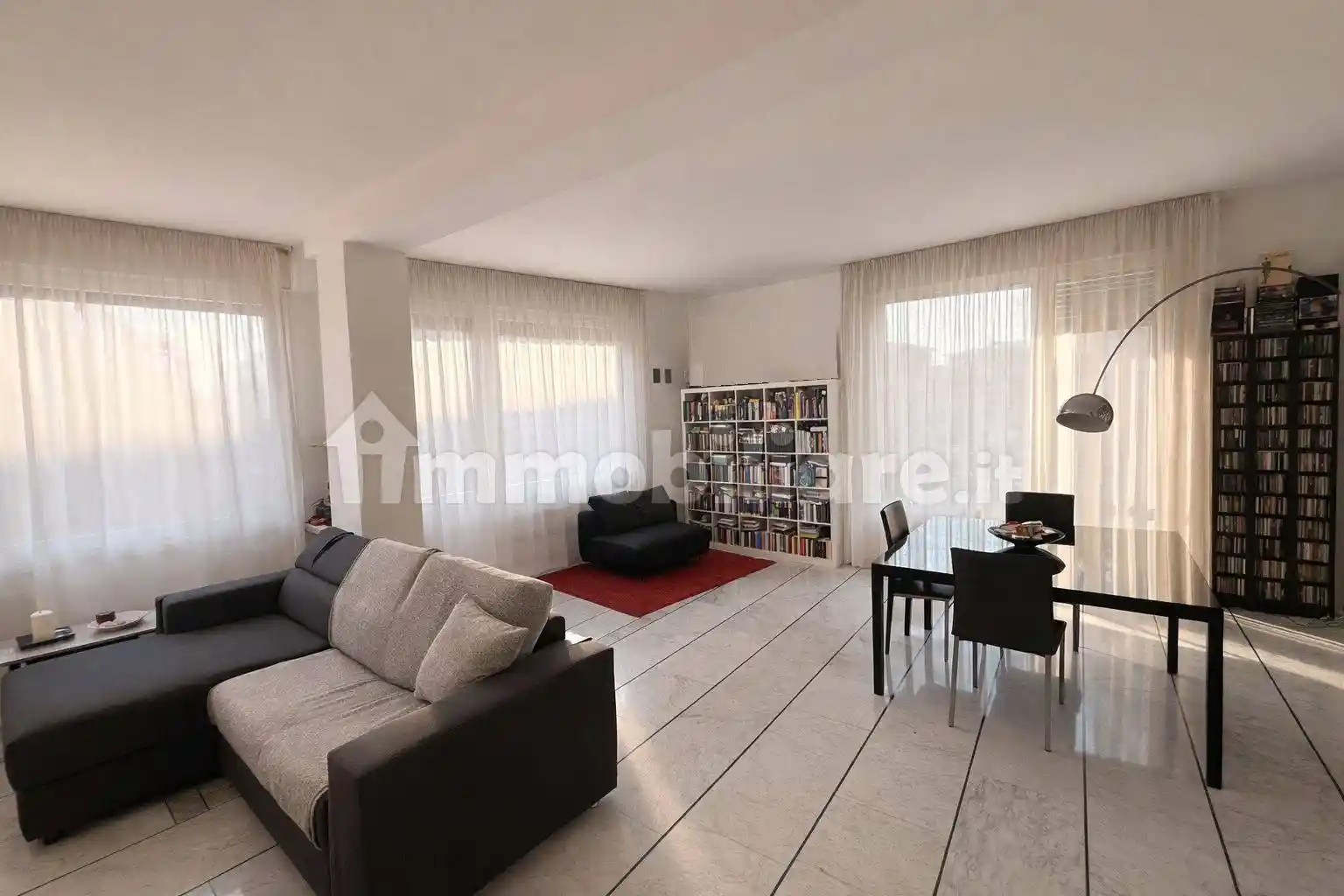 Appartamento in vendita a Modena