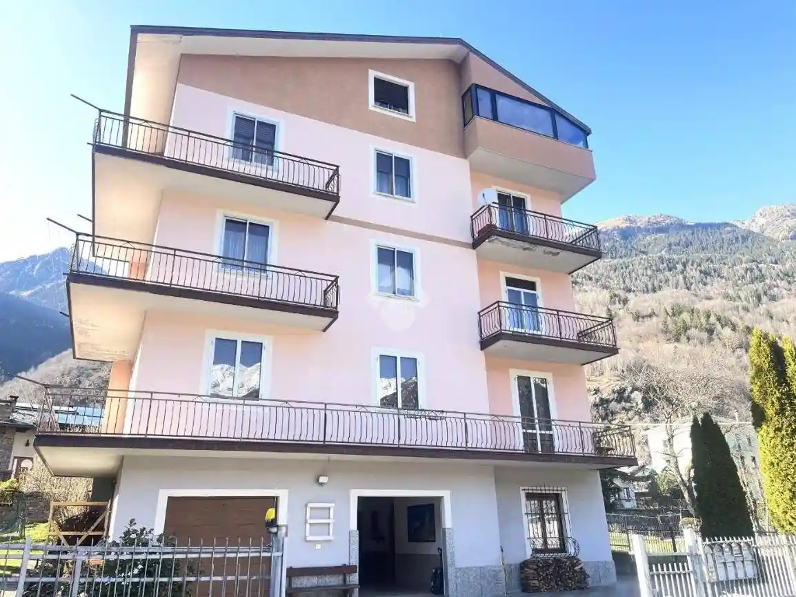 Appartamento in vendita a Sondalo