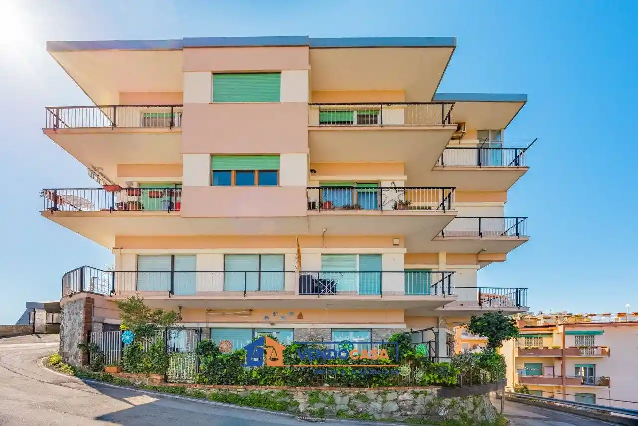 Appartamento in vendita a Albissola Marina