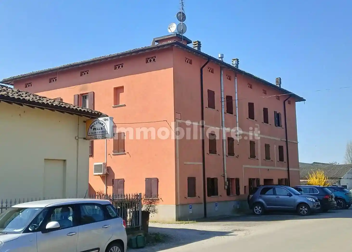 Appartamento in vendita a Modena